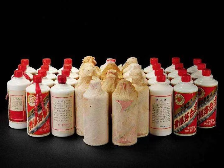 郁南15年茅台酒回收公司哪里回收(附近上门回收茅台酒）